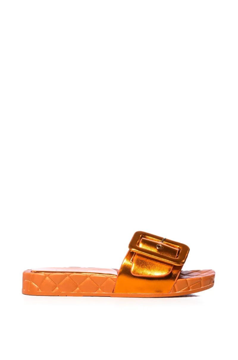 AZALEA WANG LIZZO ORANGE METALLIC SANDAL WITH BUCKLE