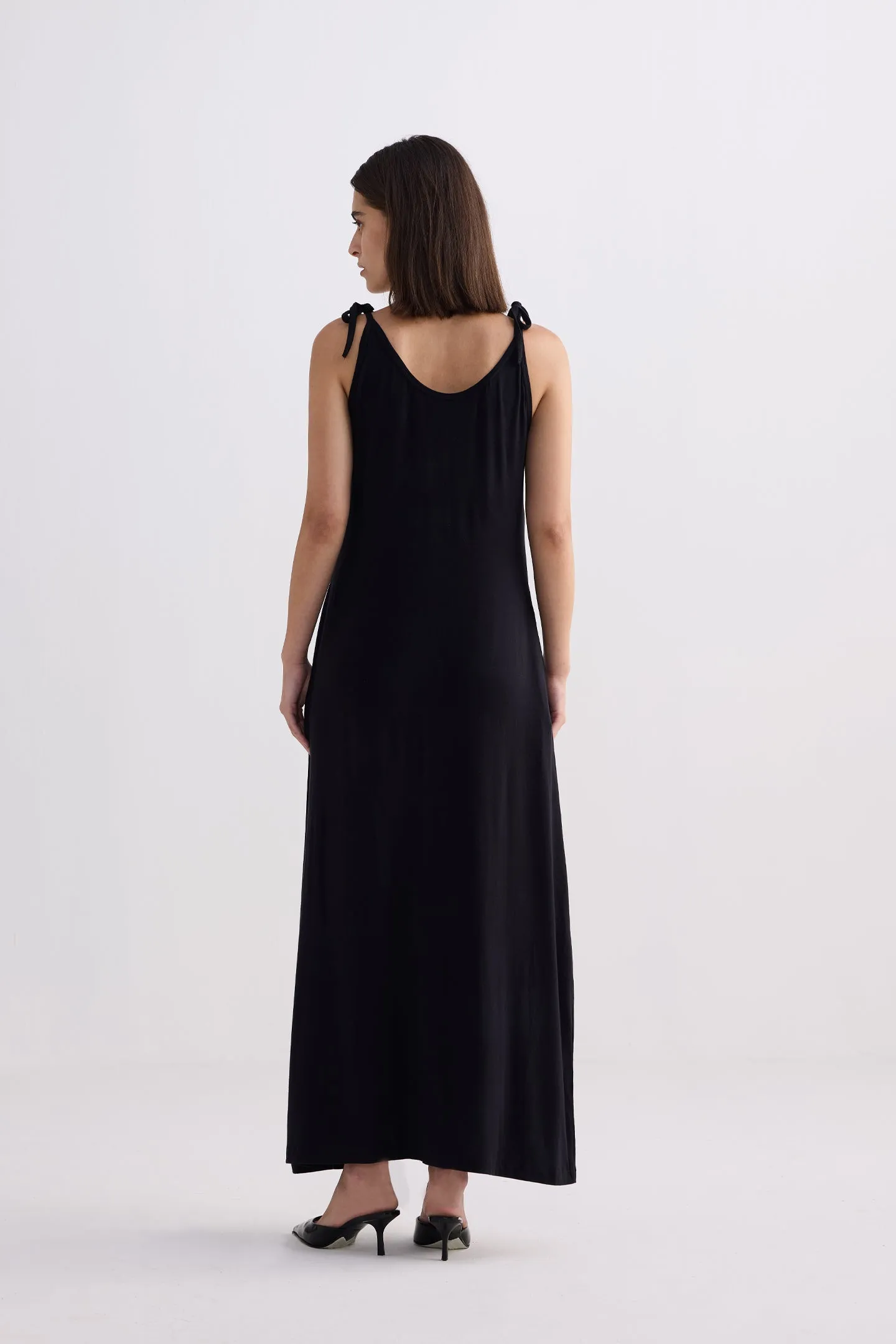 Tie-Detail Maxi Dress in Black